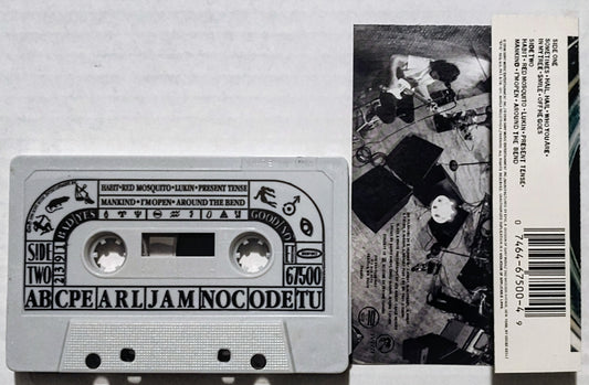 Pearl Jam - “No Code” - CASSETTE TAPE VG+/VG+ (WithTiny Booklet)