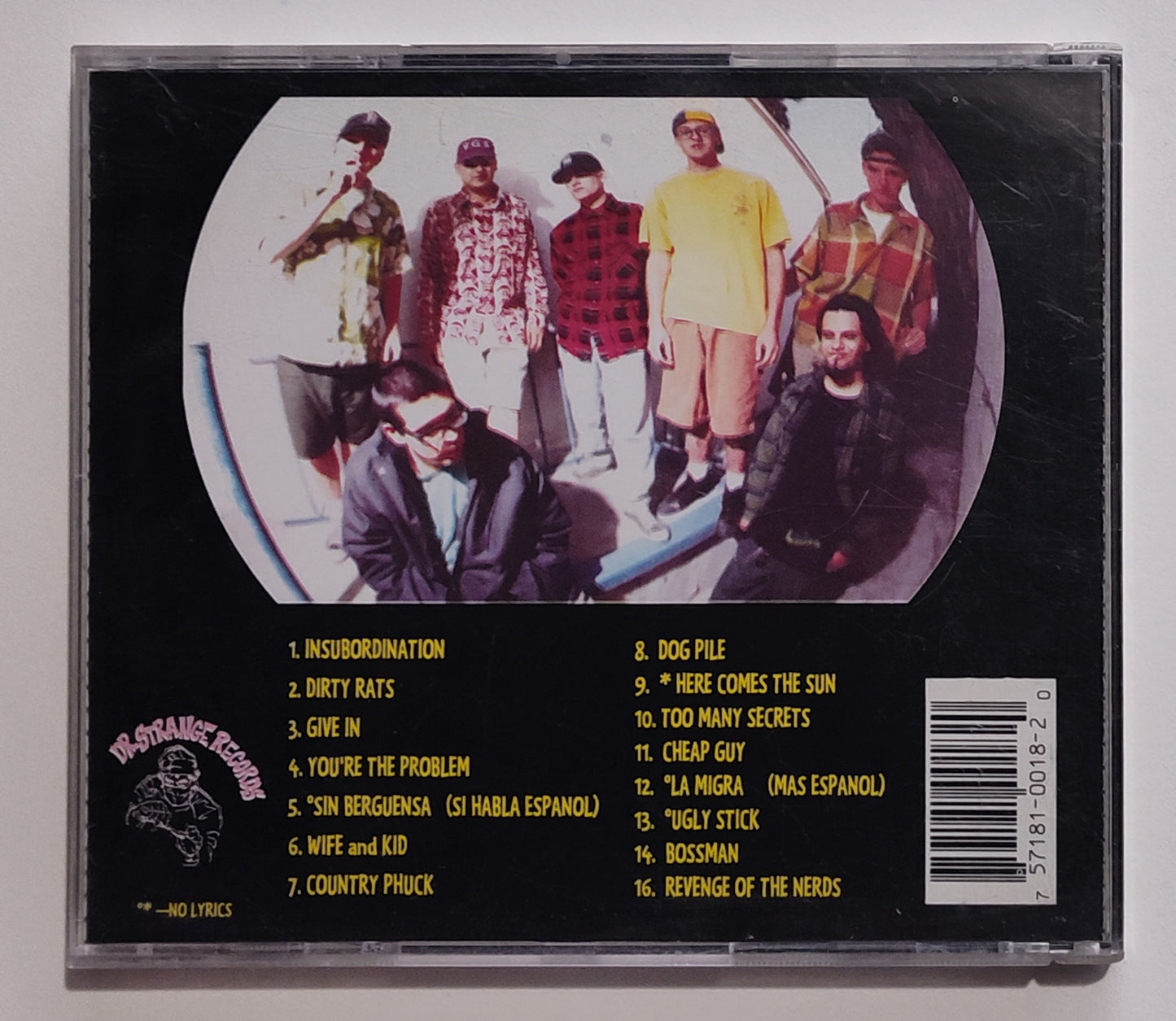 Voodoo Glow Skulls - "Who Is, This Is?" - INDIE COMPACT DISC VG+/VG+