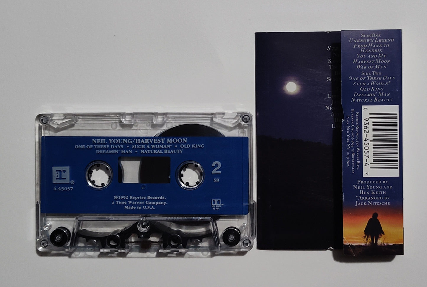 Neil Young - "Harvest Moon" - CASSETTE TAPE (DOLBY HX PRO B NR) VG+/VG+