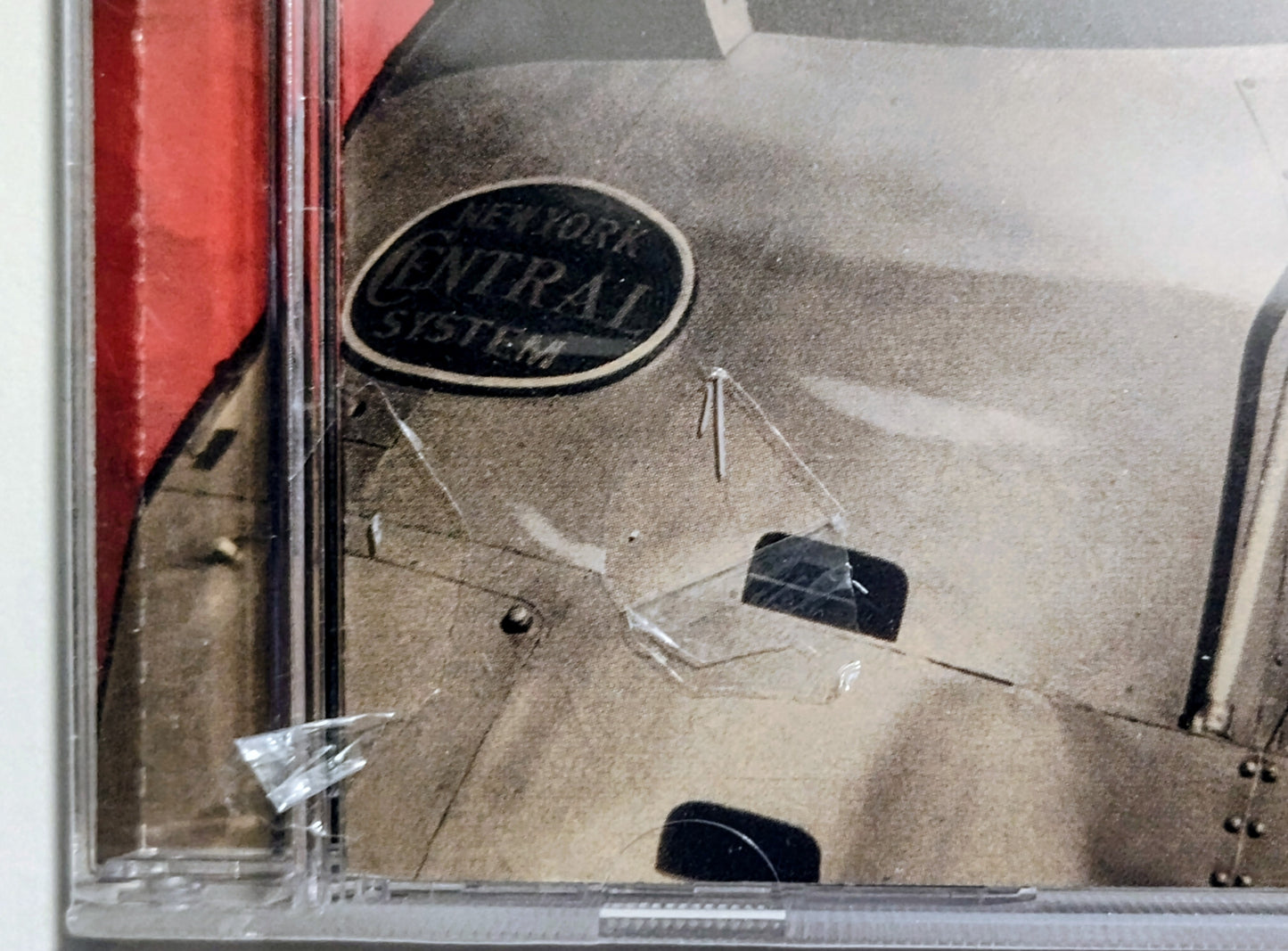 Van Halen - "A Different Kind Of Truth" - COMPACT DISC NM/M (Sealed; 2 small tears in cellophane; scratchy hype sticker; First Pressing)