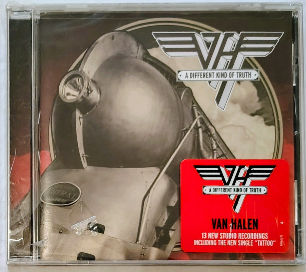 Van Halen - "A Different Kind Of Truth" - COMPACT DISC NM/M (Sealed; torn cellophane; Original pressing)