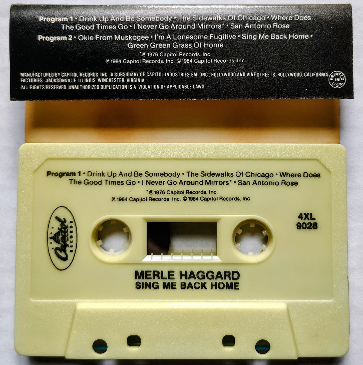 Merle Haggard - Sing Me Back Home