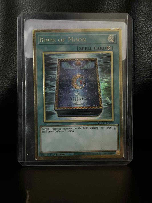 Book of Moon - MGED-EN039 - Premium Gold Rare - 1st Edition  Maximum Gold: El Dorado Yu-Gi-Oh