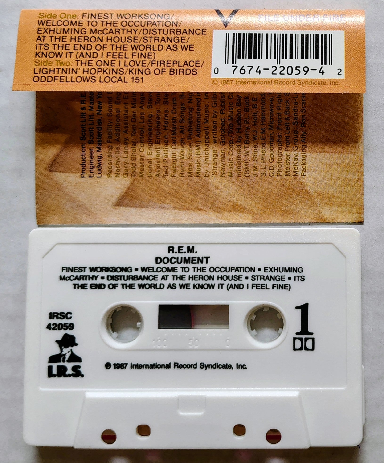 R.E.M. - Document
