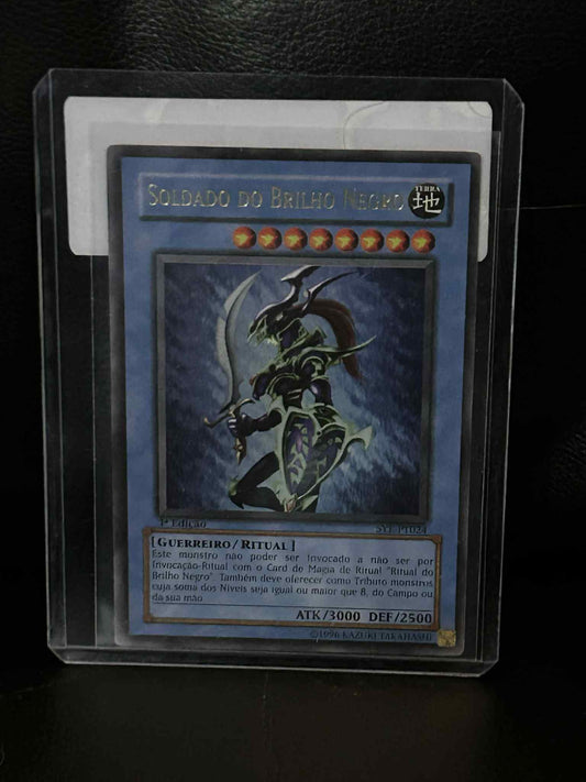 Black Luster Soldier - SYE-PT024 - Secret Rare - 1st Edition Portuguese Yu-Gi-Oh