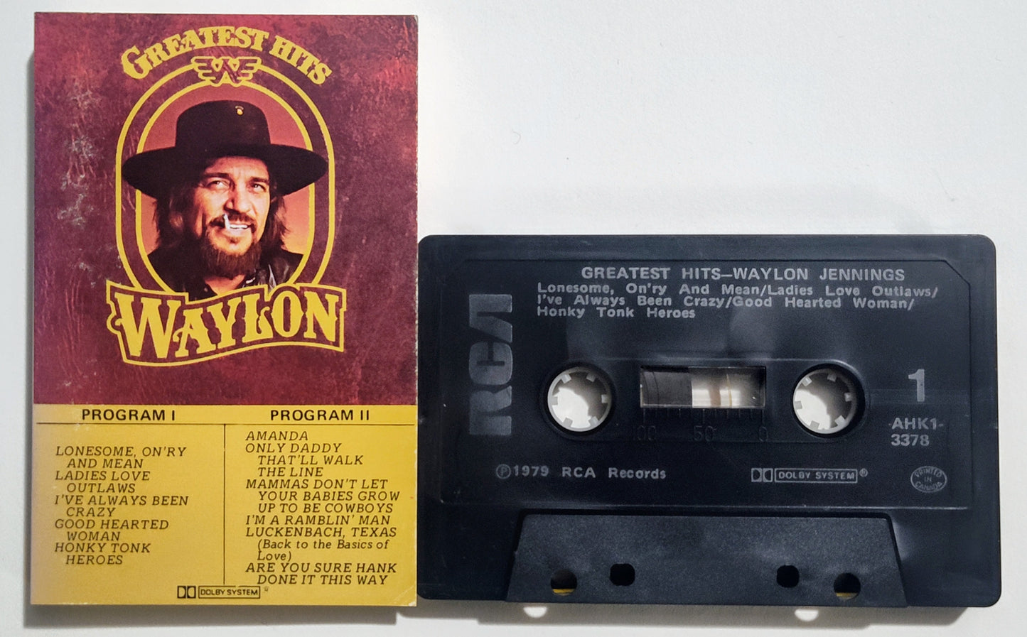 Waylon Jennings - "Greatest Hits" - CASSETTE TAPE (Canada; black shell) VG+/VG+