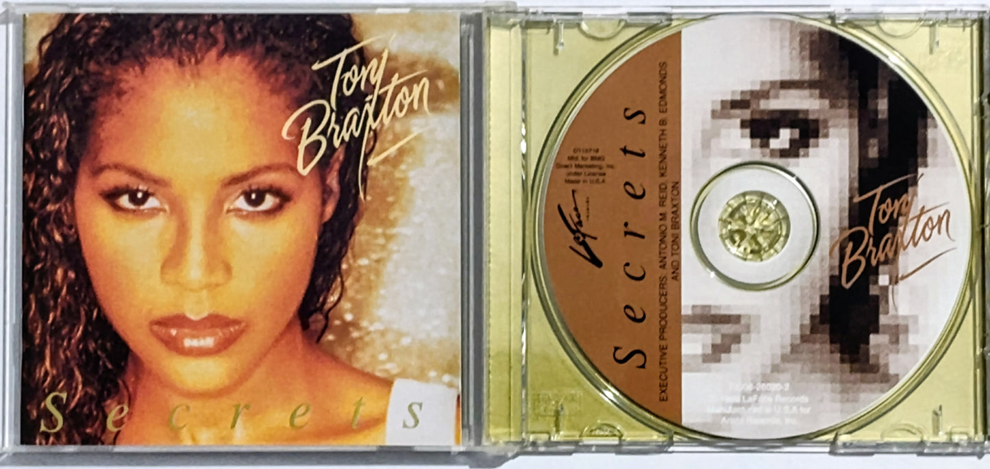Toni Braxton - "Secrets" - COMPACT DISC VG+/VG+