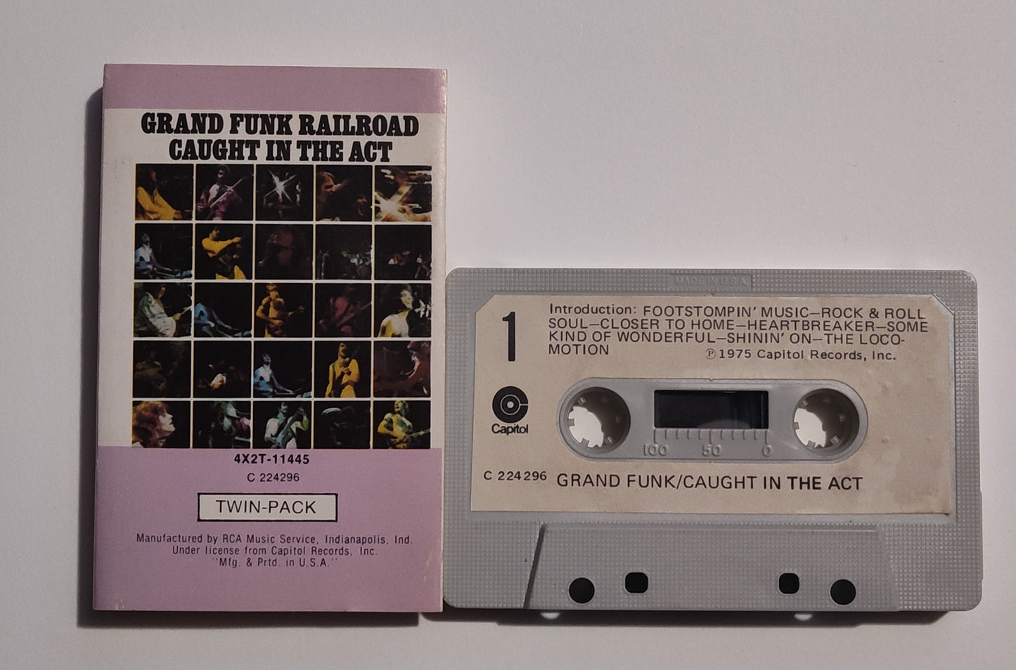 Grand Funk Railroad - "Caught In The Act" - CASSETTE TAPE VG/VG