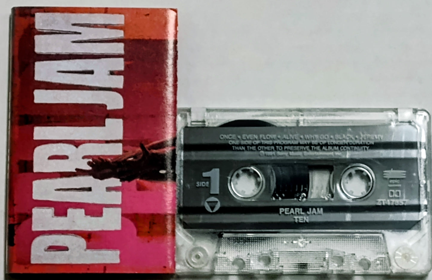 Pearl Jam - "Ten" - CASSETTE TAPE VG+/VG+