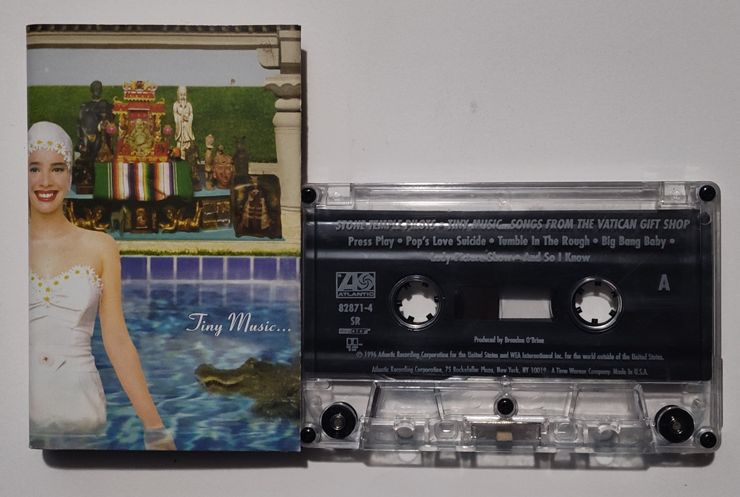 Stone Temple Pilots - "Tiny Music...Songs From The Vatican Gift Shop" - CASSETTE TAPE (SR; DIGalog; DOLBY HX PRO B NR) VG+/VG+