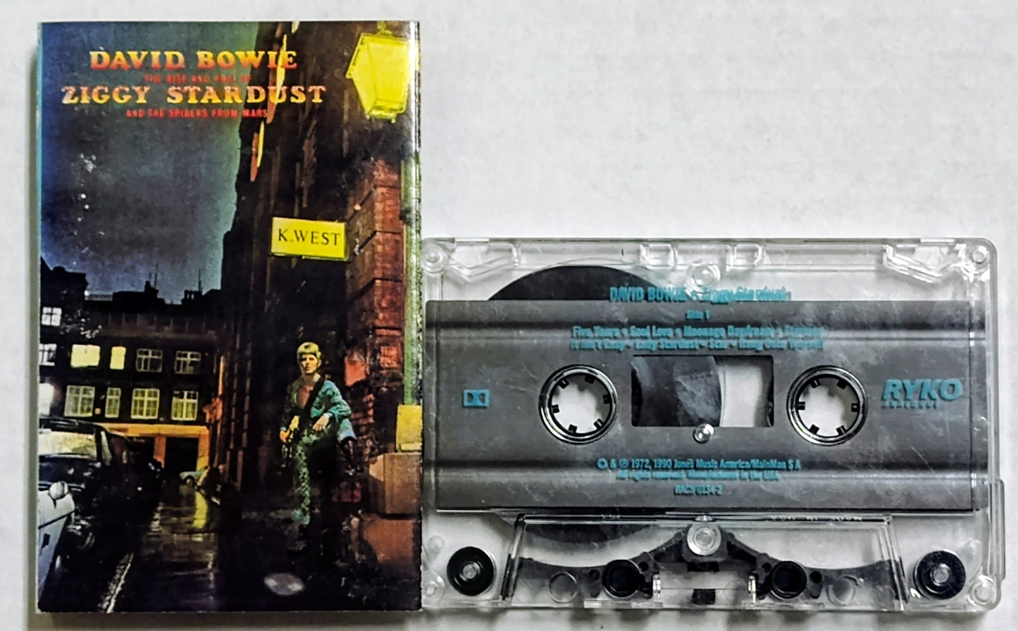 David Bowie - “The Rise And Fall Of Ziggy Stardust And The Spiders From Mars” - CASSETTE TAPE VG/VG