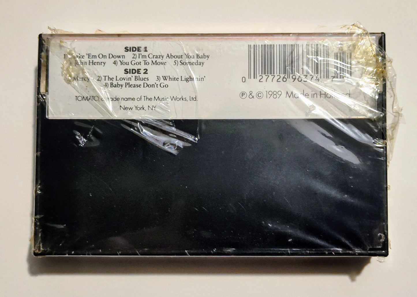 Mississippi Fred McDowell - "Shake 'Em On Down" - CASSETTE TAPE VG+/M (Sealed; broken seal; cracked case)