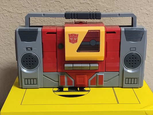 Blaster Autobot Transformers Boombox (40th Anniversary Reissue; No Box; Blaster Only)