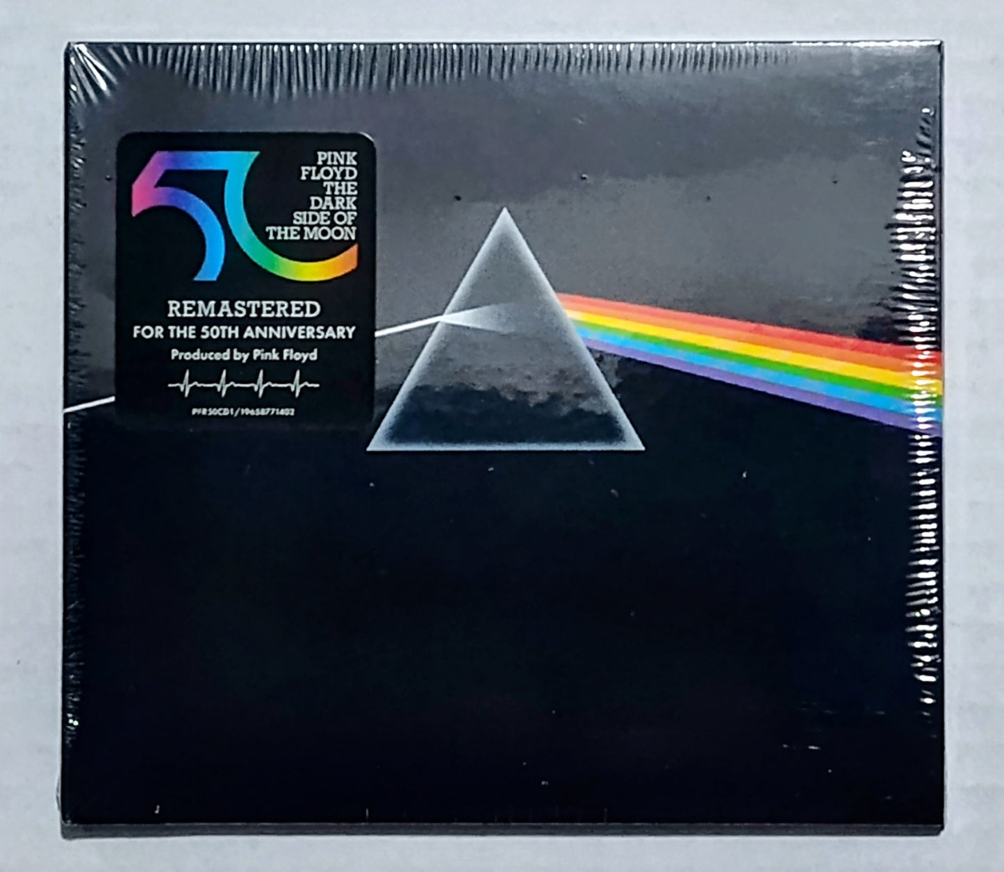 Pink Floyd - "Dark Side Of The Moon (50th Anniversary Remastered Edition)" - COMPACT DISC M/M (Sealed)