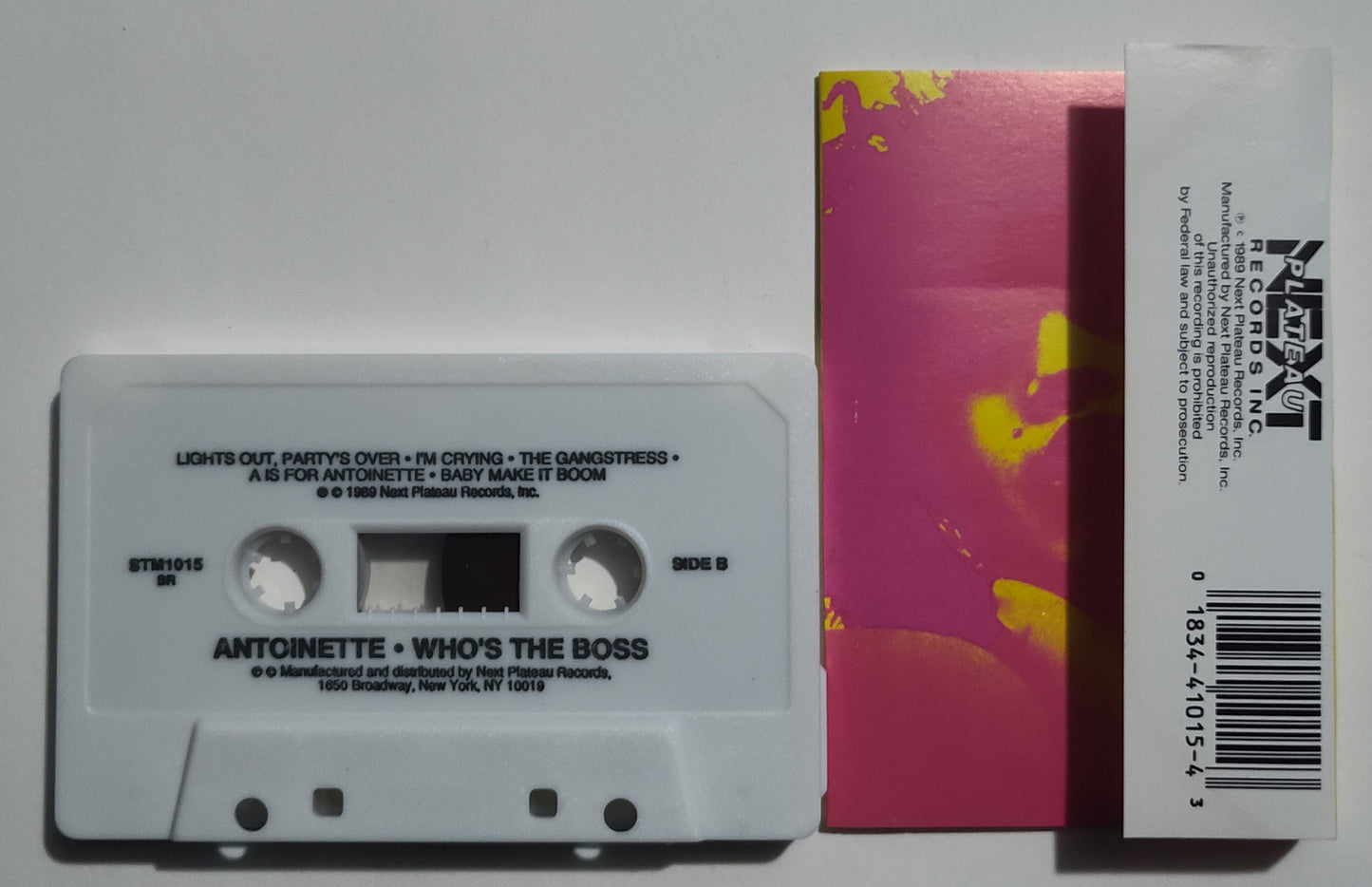 Antoinette - "Who's The Boss?" - CASSETTE TAPE (SR) VG+/VG+