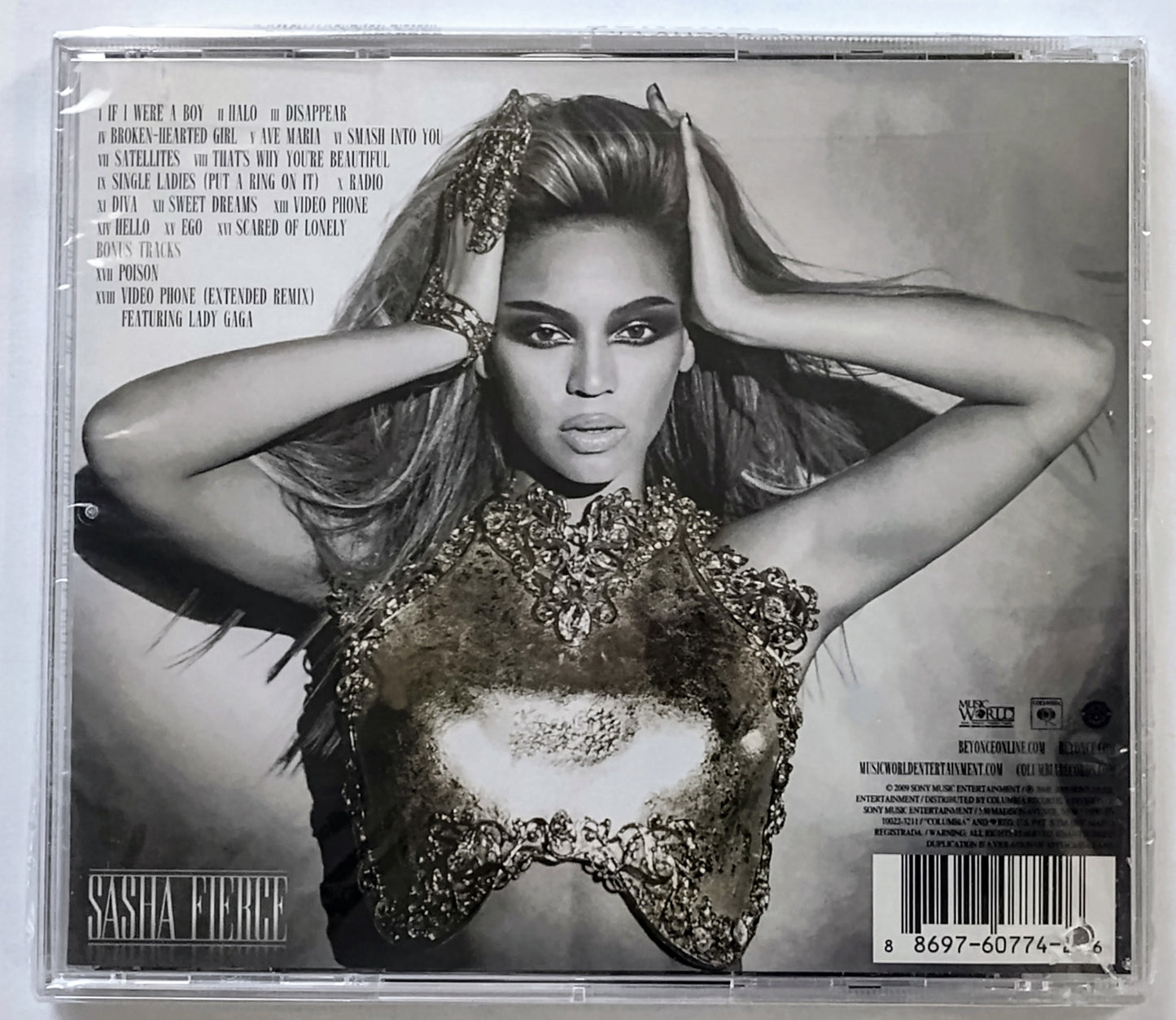 Beyoncé - “I Am… Sasha Fierce (Deluxe Edition)” - COMPACT DISC VG+/M (Sealed with hype sticker; drill hole thu cover side of spine)