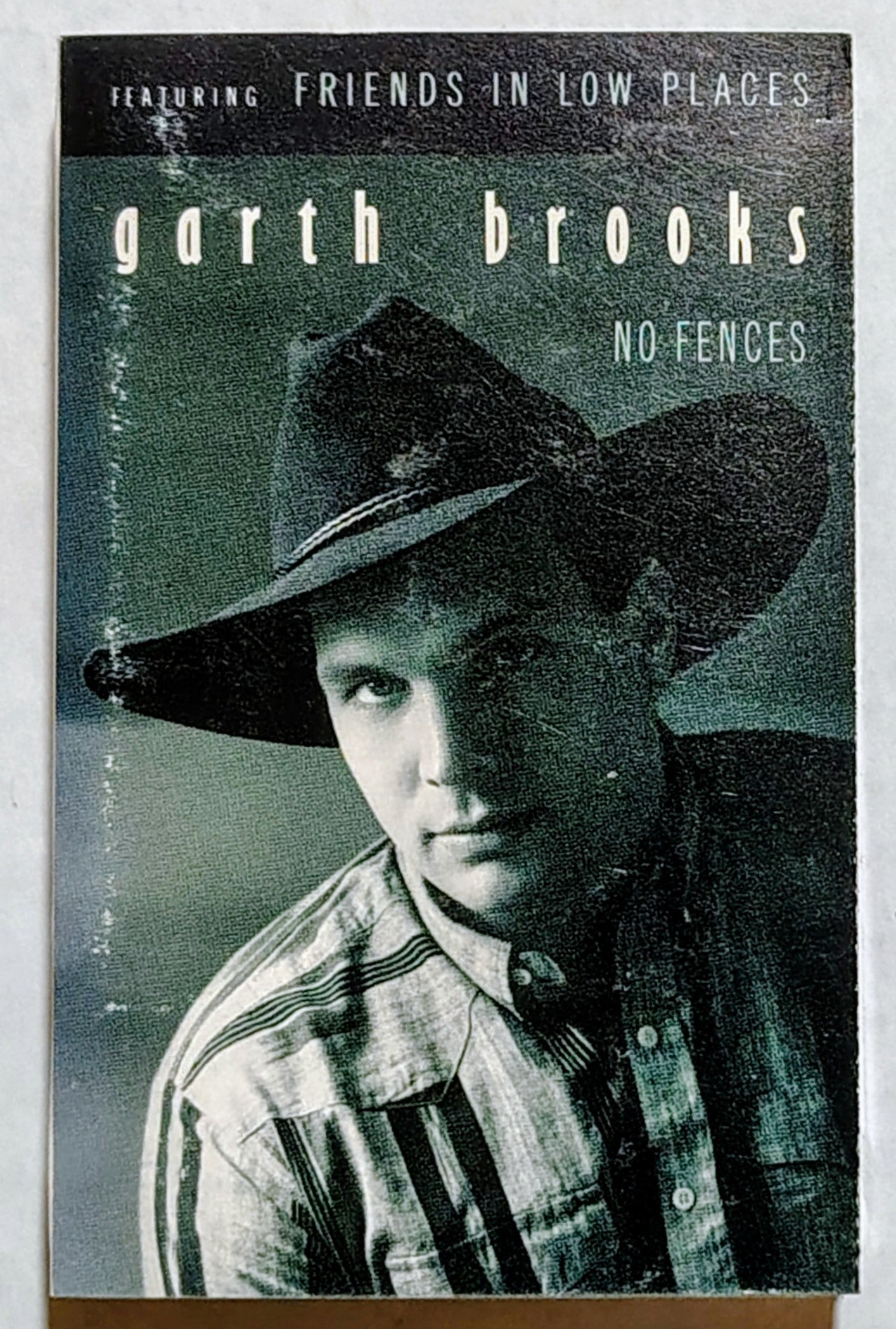 Garth Brooks - "No Fences" - CASSETTE TAPE G+/VG+ [Consignment]