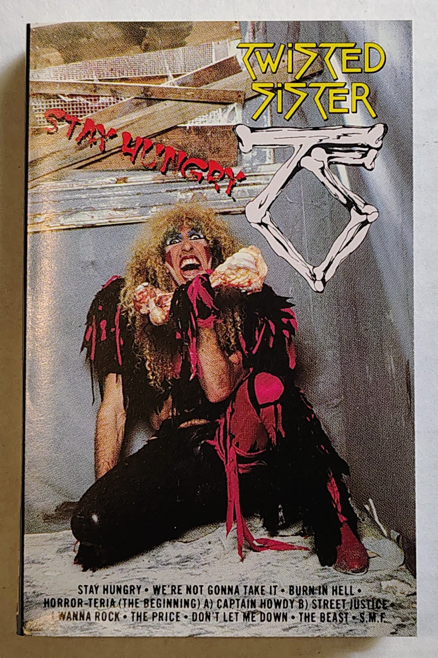 Twisted Sister - “Stay Hungry” - CASSETTE TAPE VG+/VG