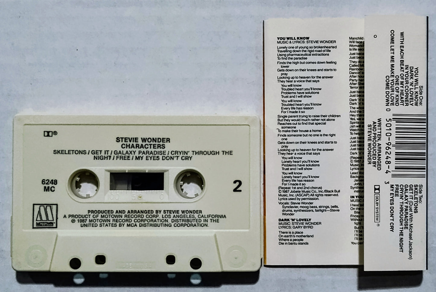 Stevie Wonder - "Characters" - CASSETTE TAPE VG+/VG+