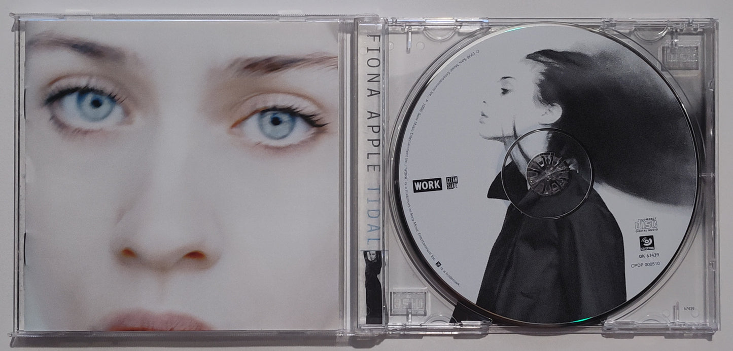 Fiona Apple - "Tidal" - COMPACT DISC VG+/VG+