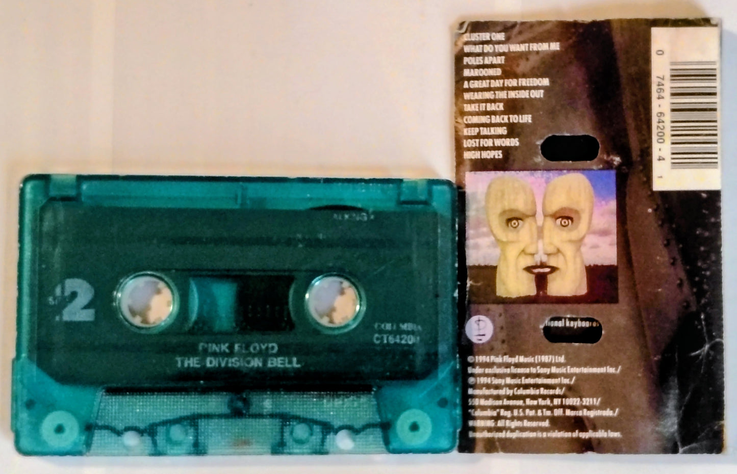Pink Floyd - “The Division Bell” - CASSETTE TAPE G/G (Cosmetic downgrades-Plays perfect!)