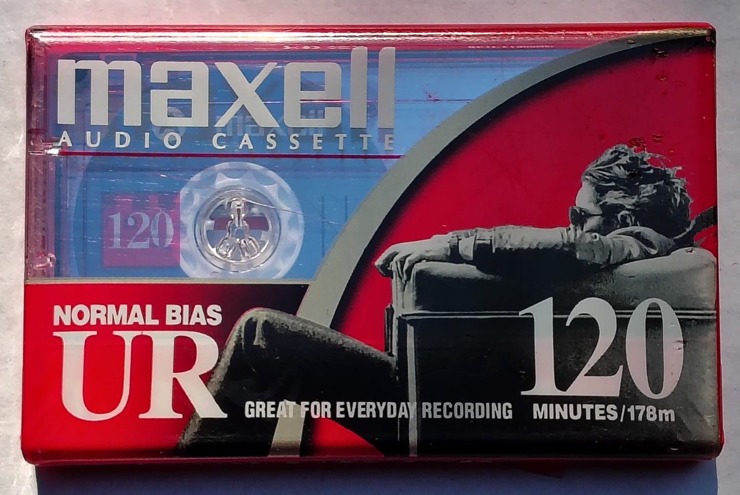 Blank - Maxell Normal Bias (120-Minute; common style; Sealed; small rips in cellophane)