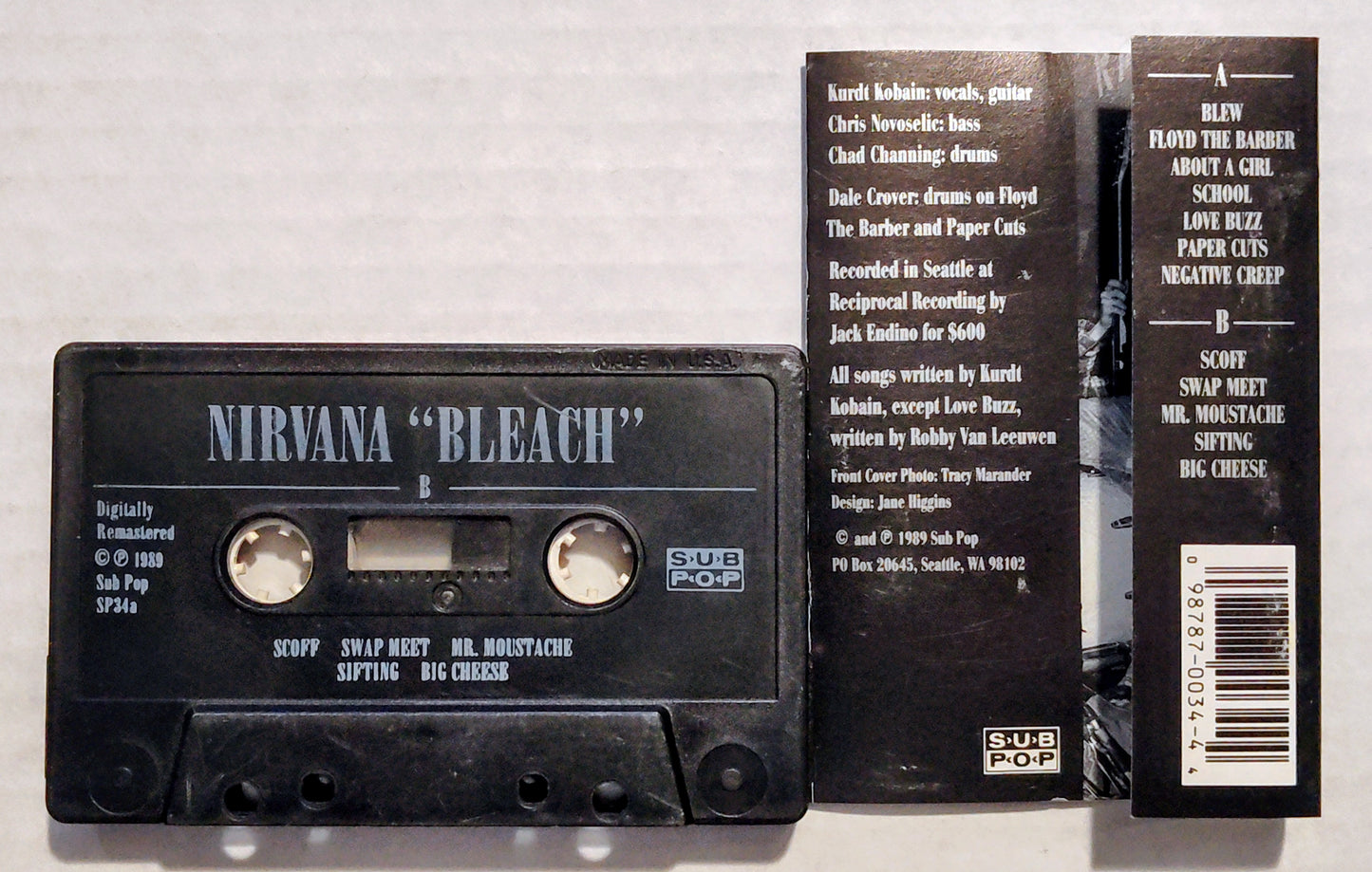 Nirvana - “Bleach (Original 1992)” - CASSETTE TAPE (Black Shell A) VG/VG
