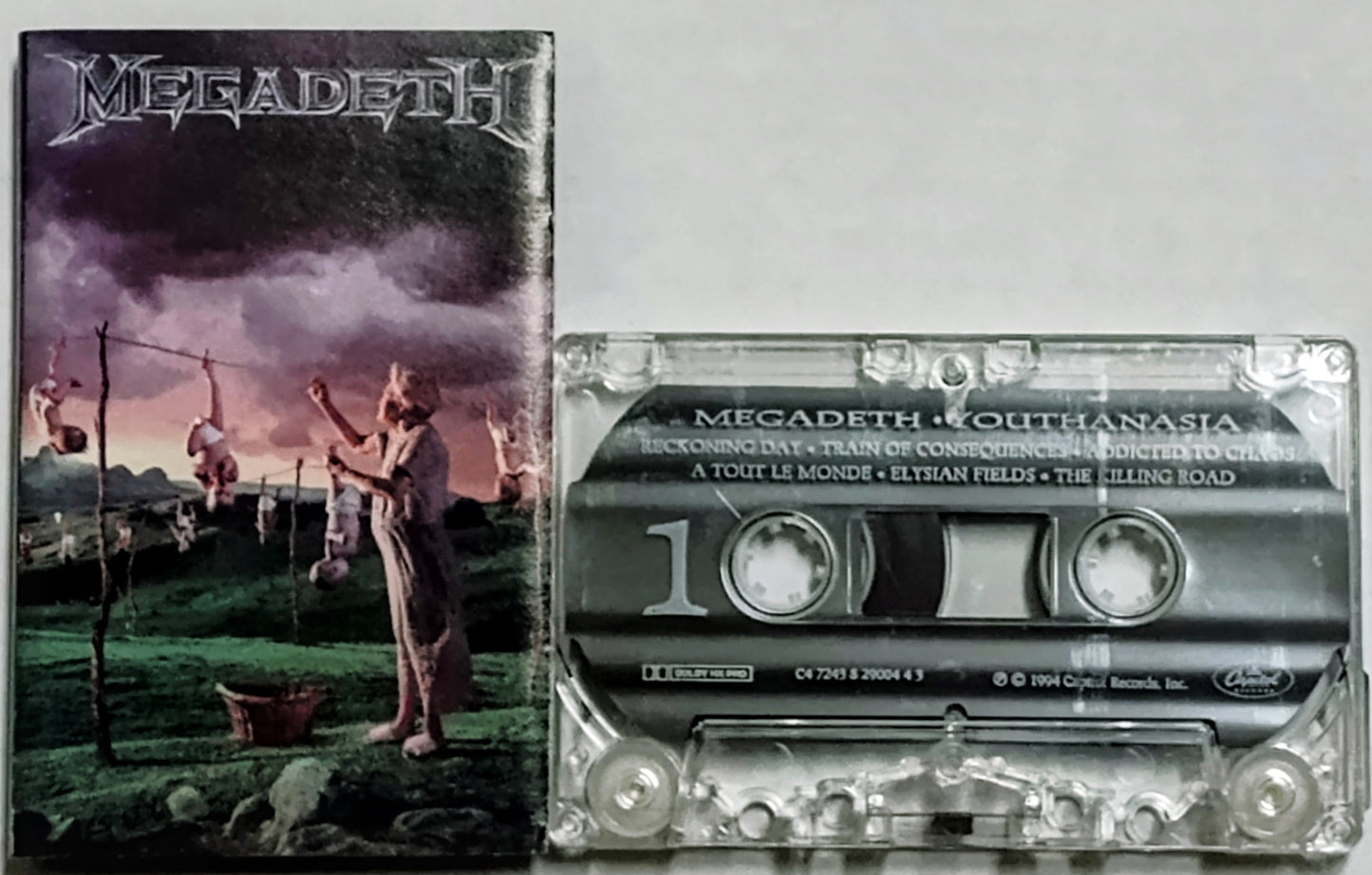 Megadeth - “Youthanasia” - CASSETTE TAPE VG/VG+