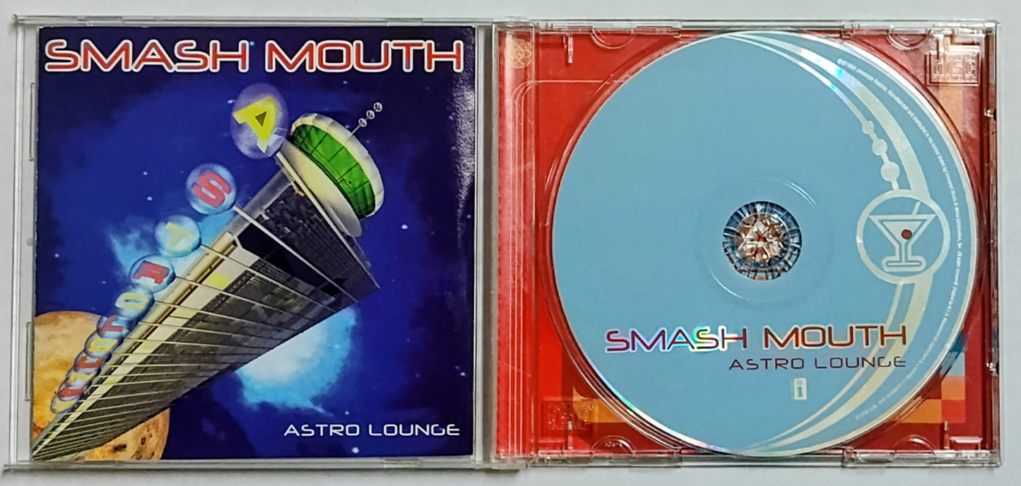 Smash Mouth - “Astro Lounge” - COMPACT DISC VG+/G+ *🚨*