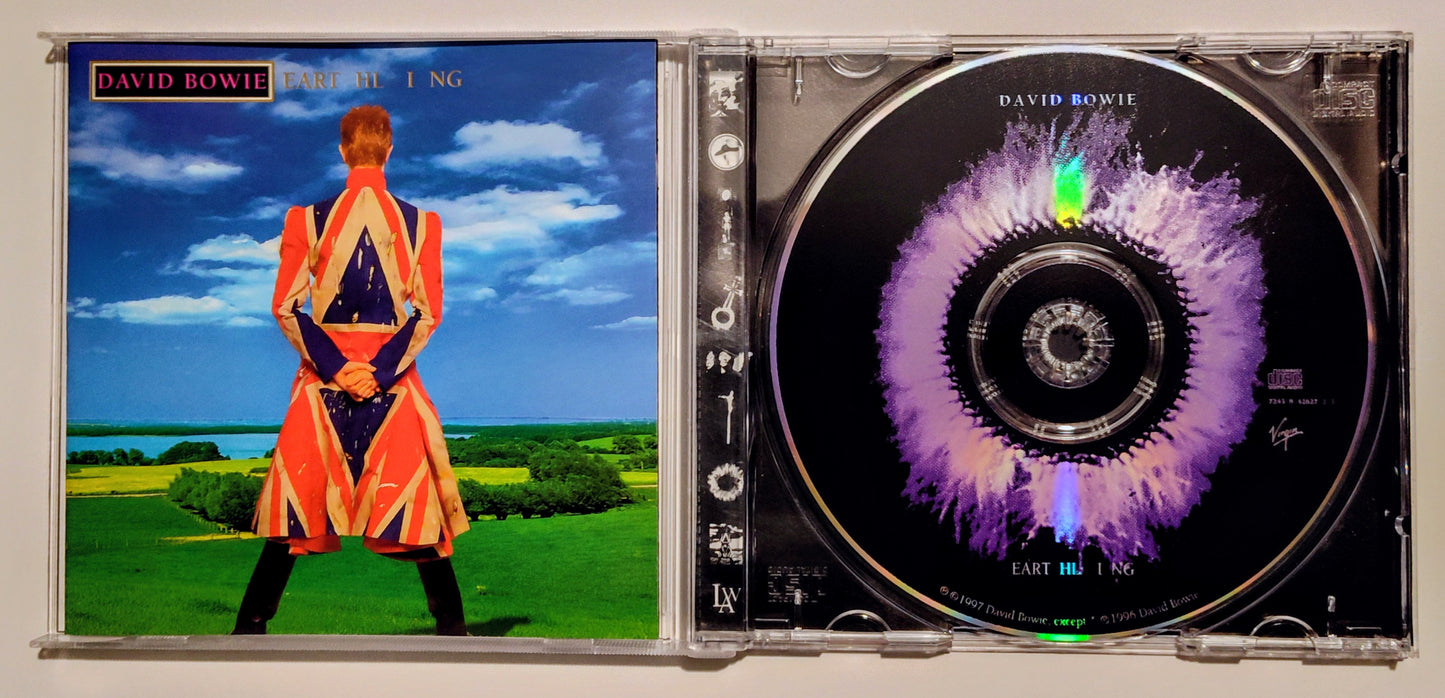 David Bowie - "Earthling" - COMPACT DISC VG/VG