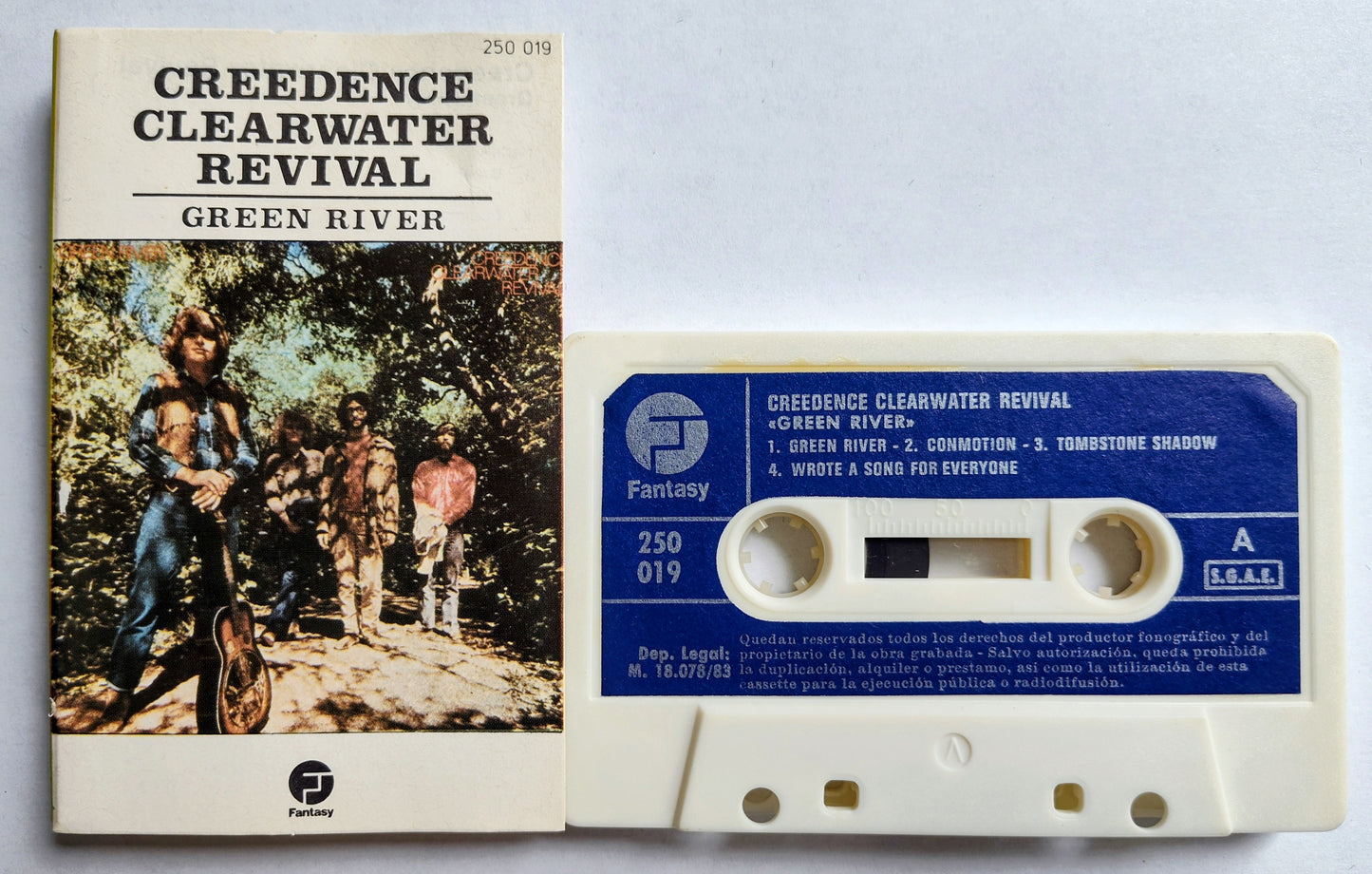 Creedence Clearwater Revival - “Green River” - CASSETTE TAPE VG+/VG+