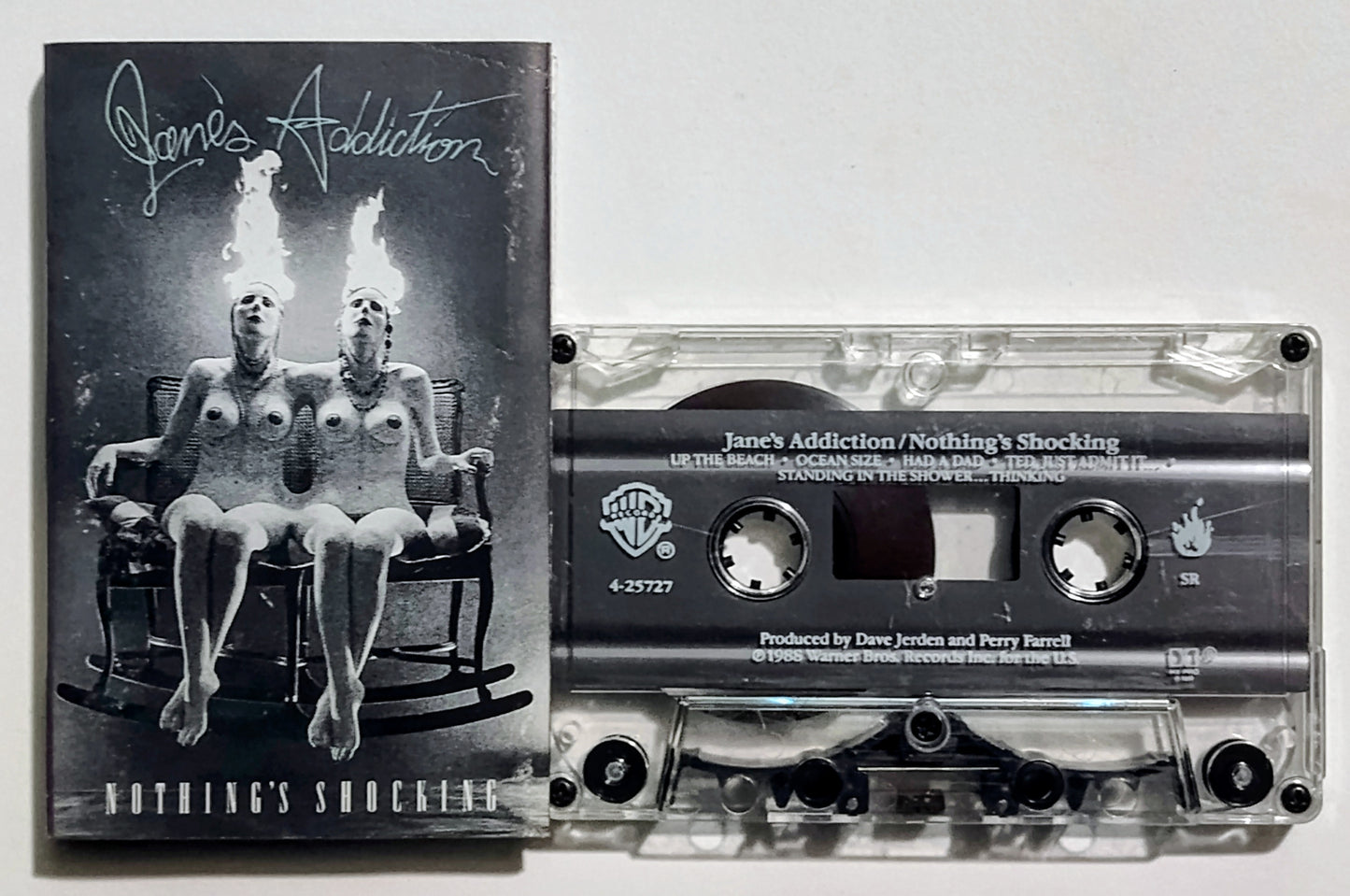 Jane's Addiction - "Nothing's Shocking" - CASSETTE TAPE VG/VG